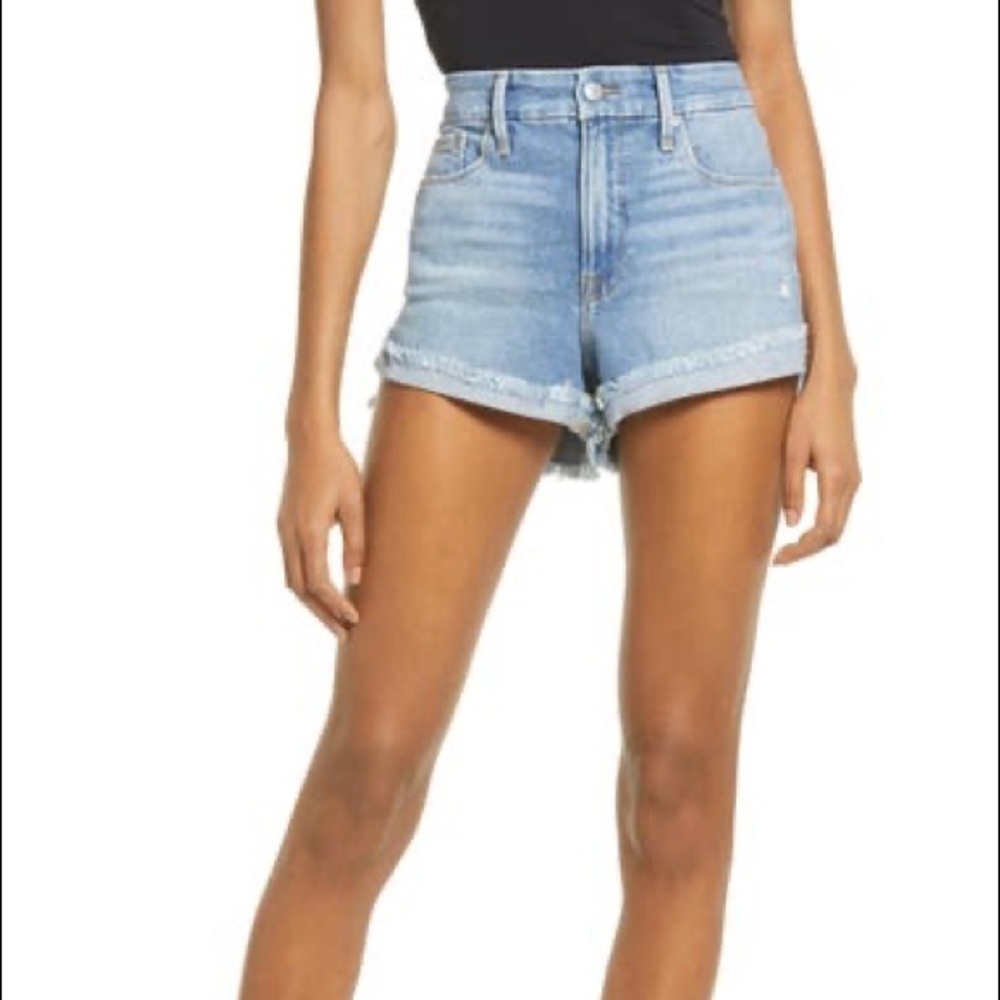 Good American Good Curve Short